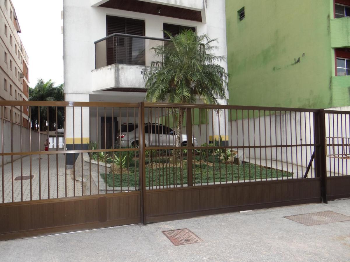 Cobertura Duplex Com Churrasqueira Гуаружа Екстериор снимка